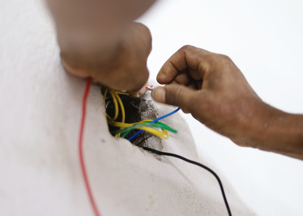 Common Signs Your Alexandria Home Needs Electrical Upgrades